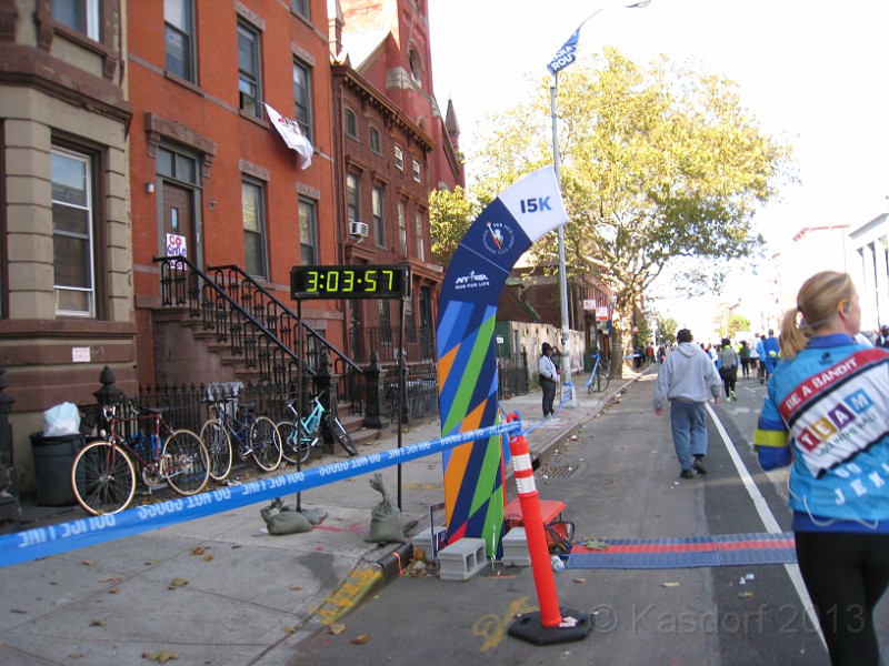 2014 NYRR Marathon 0284.jpg - The 2014 New York Marathon on November 2nd. A cold and blustery day.